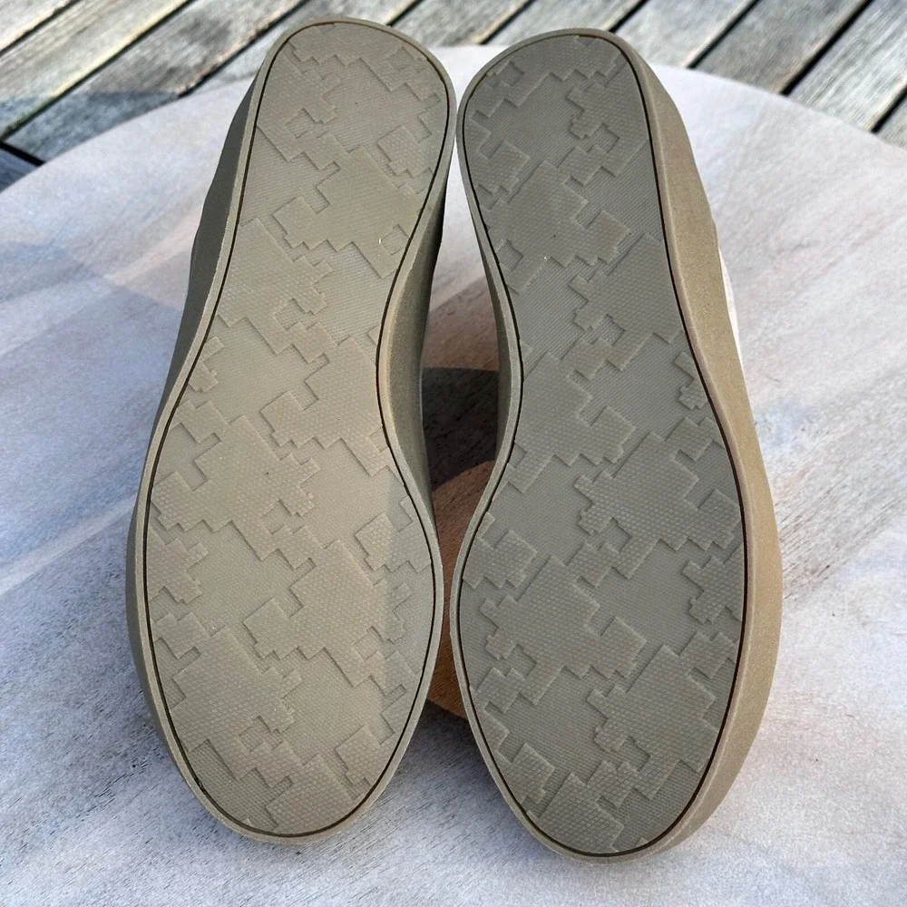 Dr. Scholl's Madison Womens Sneaker Boots Size 7.5 Taupe Microfiber Slip On